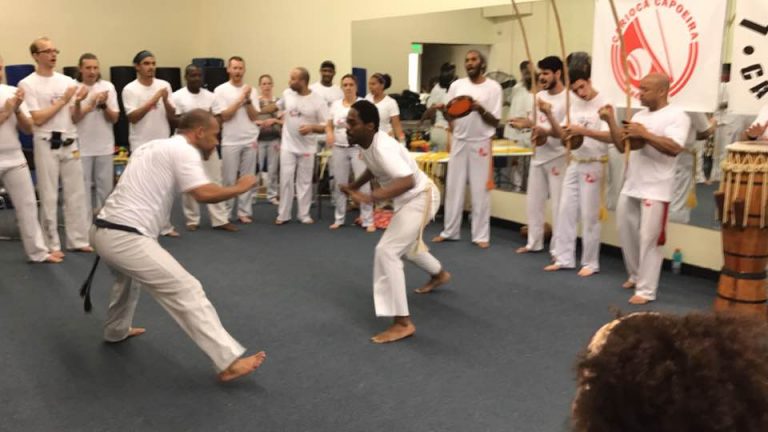 JL Sport Autêntico Brasileiro Capoeira Martial Arts Calças - Unissex (Amarelo Com Bandeira Brasileira), Amarelo, Small